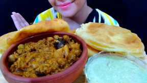 ASMR:Eating Amritsari Chole Bhature |  Indian Street Food Eating | Big Bites | ERSA ASMR