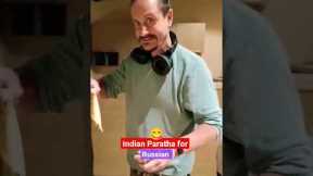 Indian Paratha for Russian 🇷🇺 People | 😋 The delicious food of India 🇮🇳 | #shorts #viral