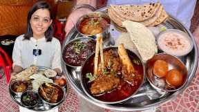Mutton Thali @ ₹350/- Udaipur Tanvi Baxi Selling 10 Items Mutton & Chicken Thali | Udaipur Food Tour